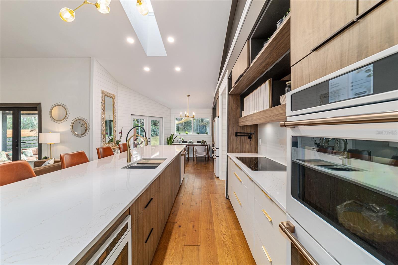 Image 33 of 97 For 4400 20th Avenue