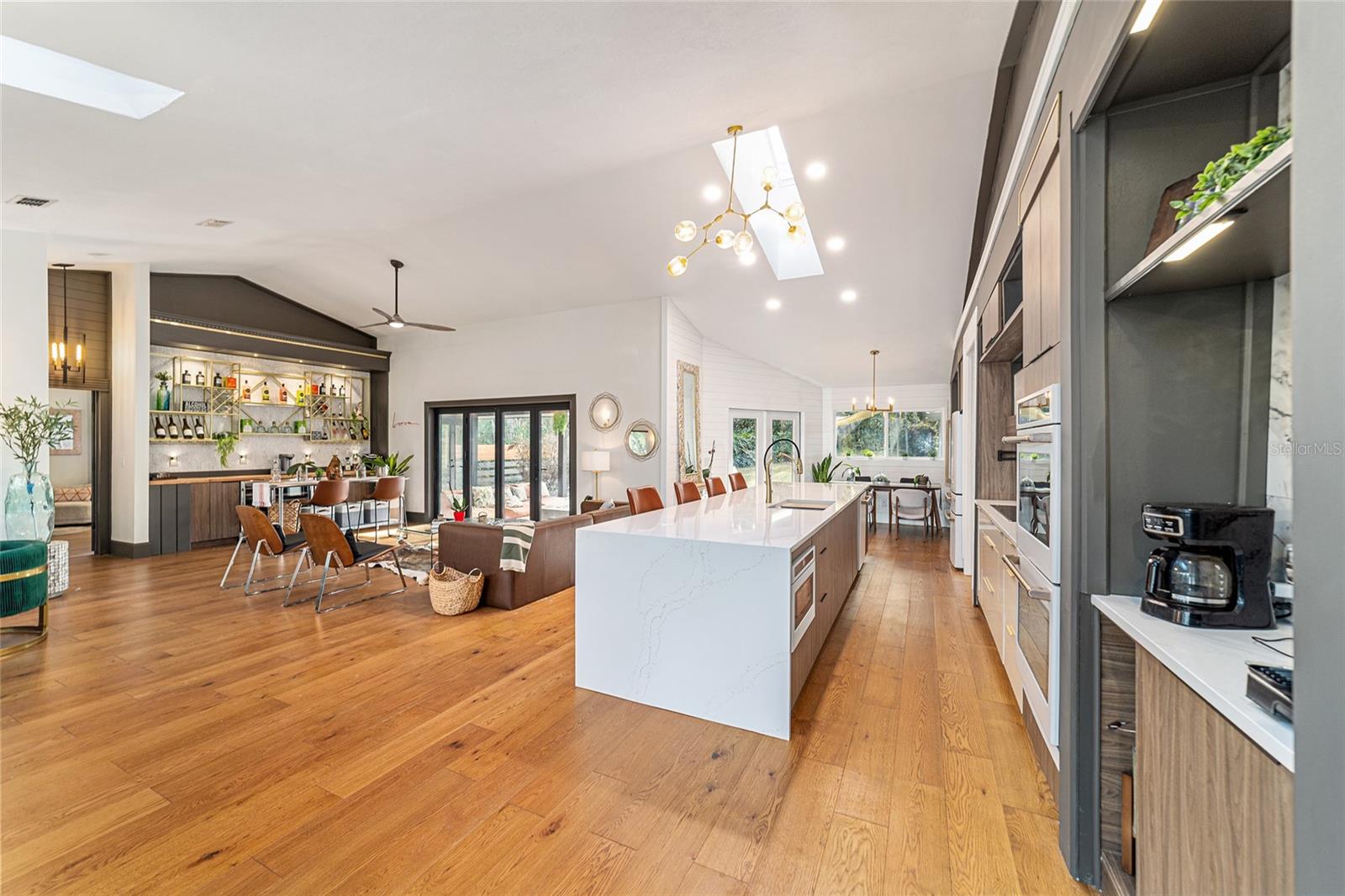 Image 38 of 97 For 4400 20th Avenue