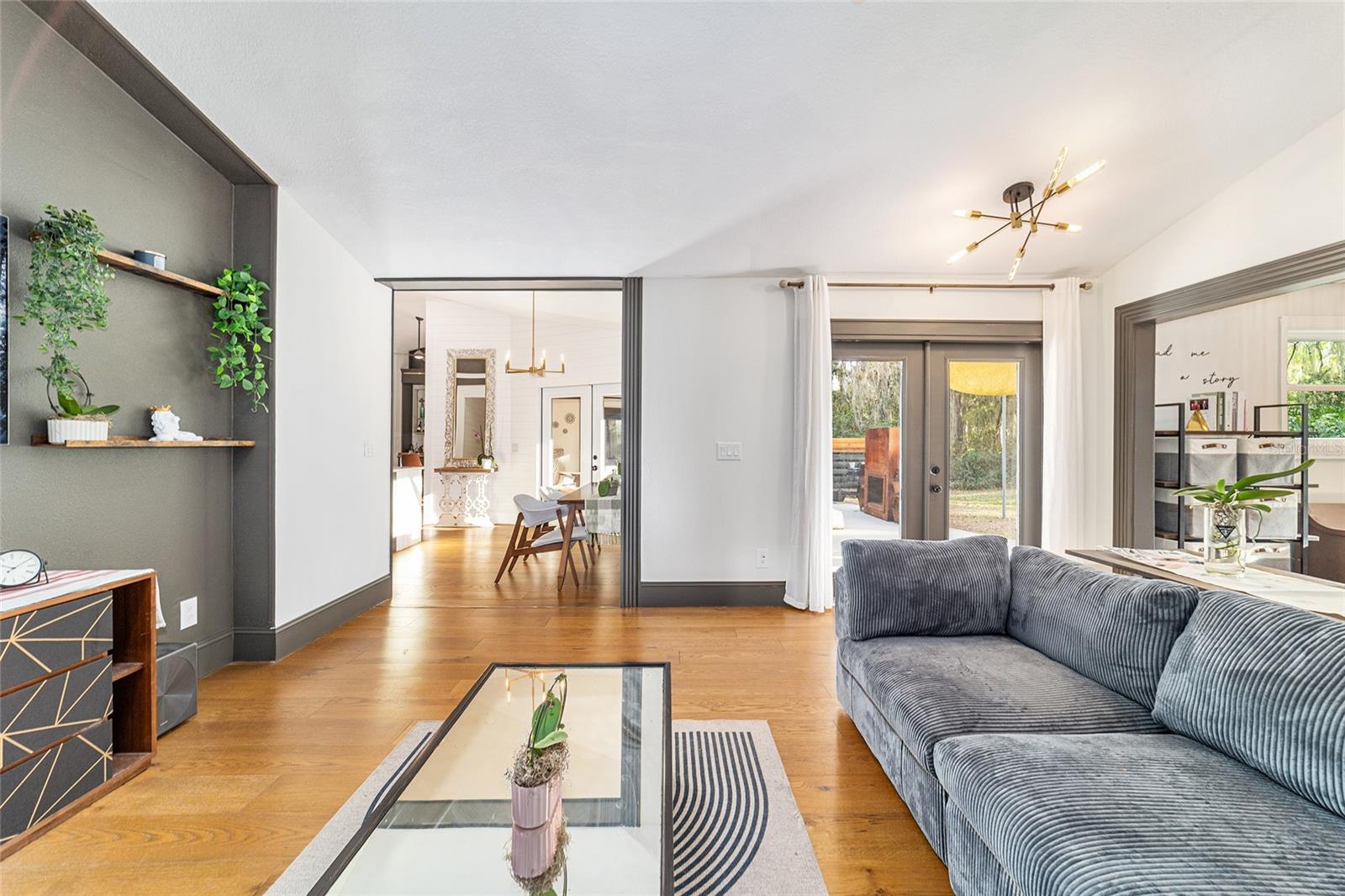 Image 47 of 97 For 4400 20th Avenue