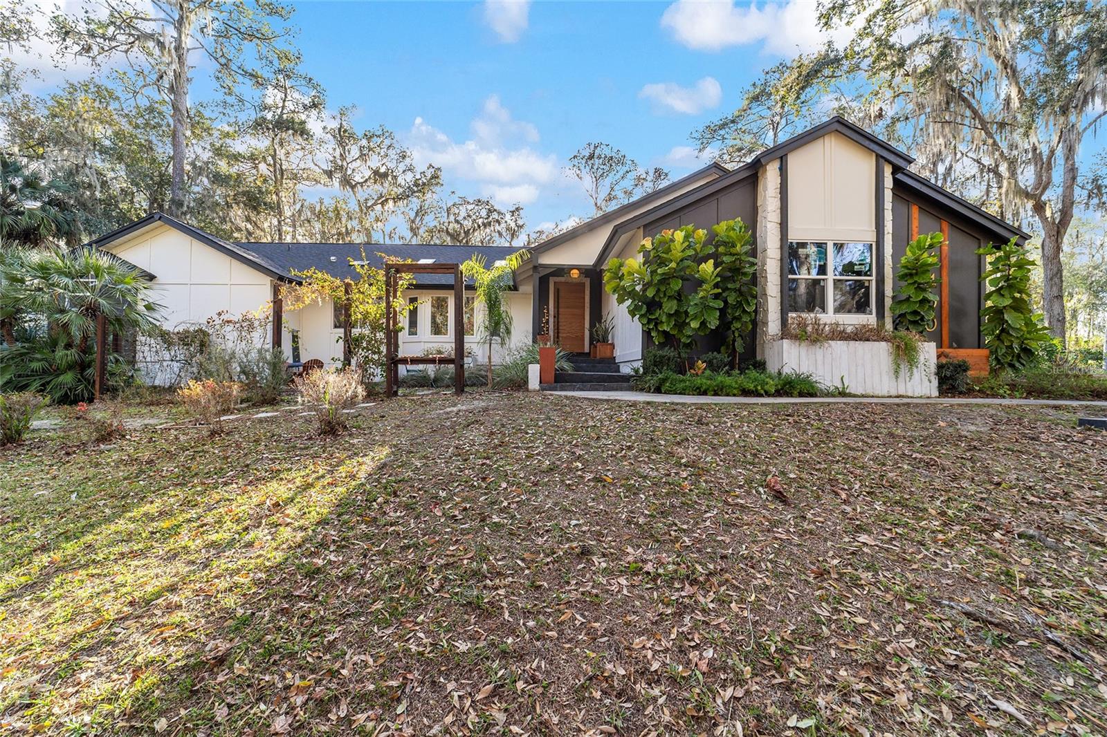 Image 5 of 97 For 4400 20th Avenue