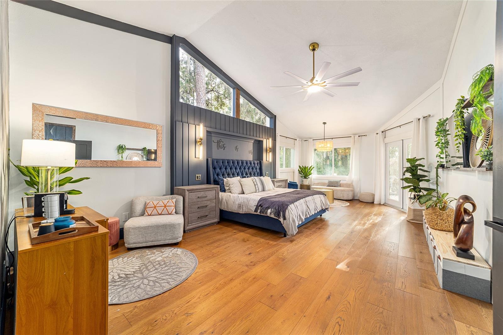 Image 55 of 97 For 4400 20th Avenue