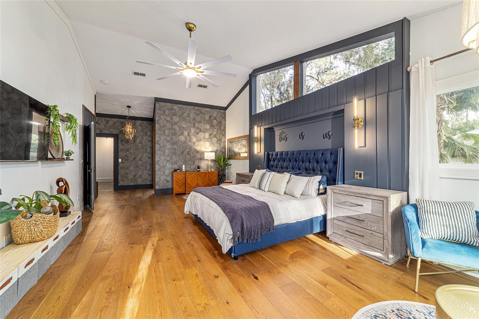 Image 57 of 97 For 4400 20th Avenue