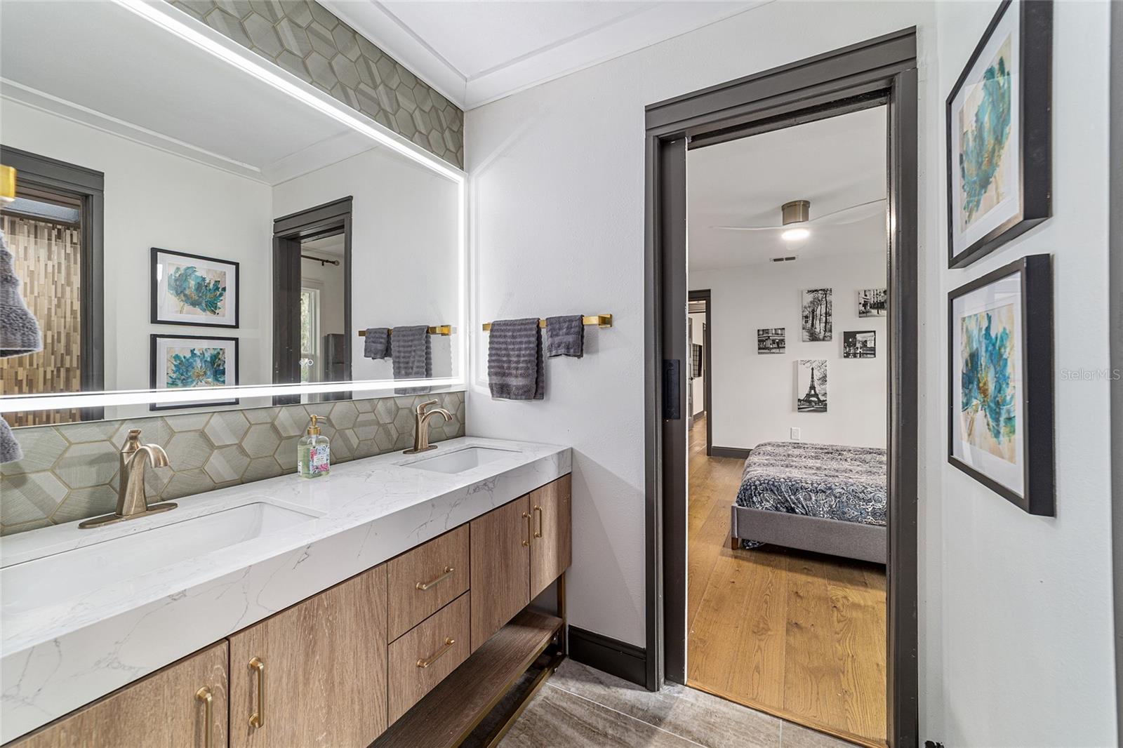 Image 73 of 97 For 4400 20th Avenue