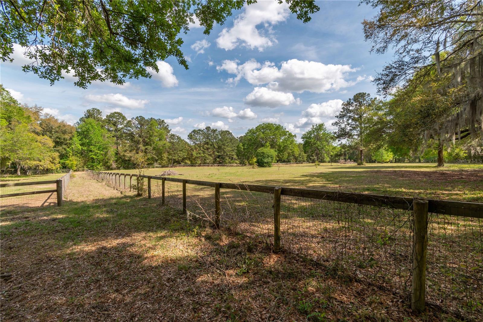 Image 24 of 39 For 6124 160th Street