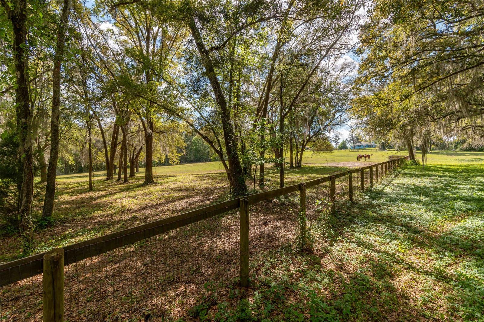 Image 29 of 39 For 6124 160th Street