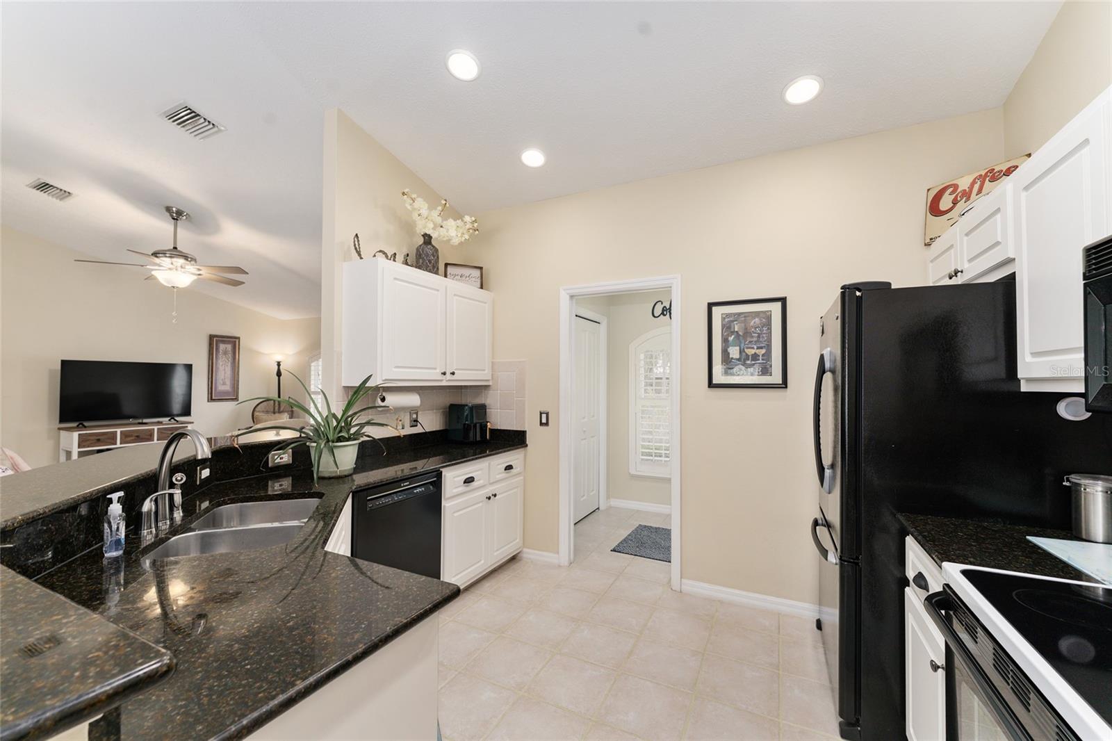 Image 18 of 55 For 84 Hunting Lodge Drive