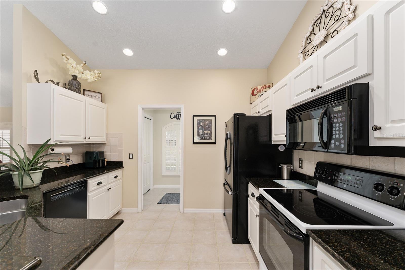 Image 19 of 55 For 84 Hunting Lodge Drive