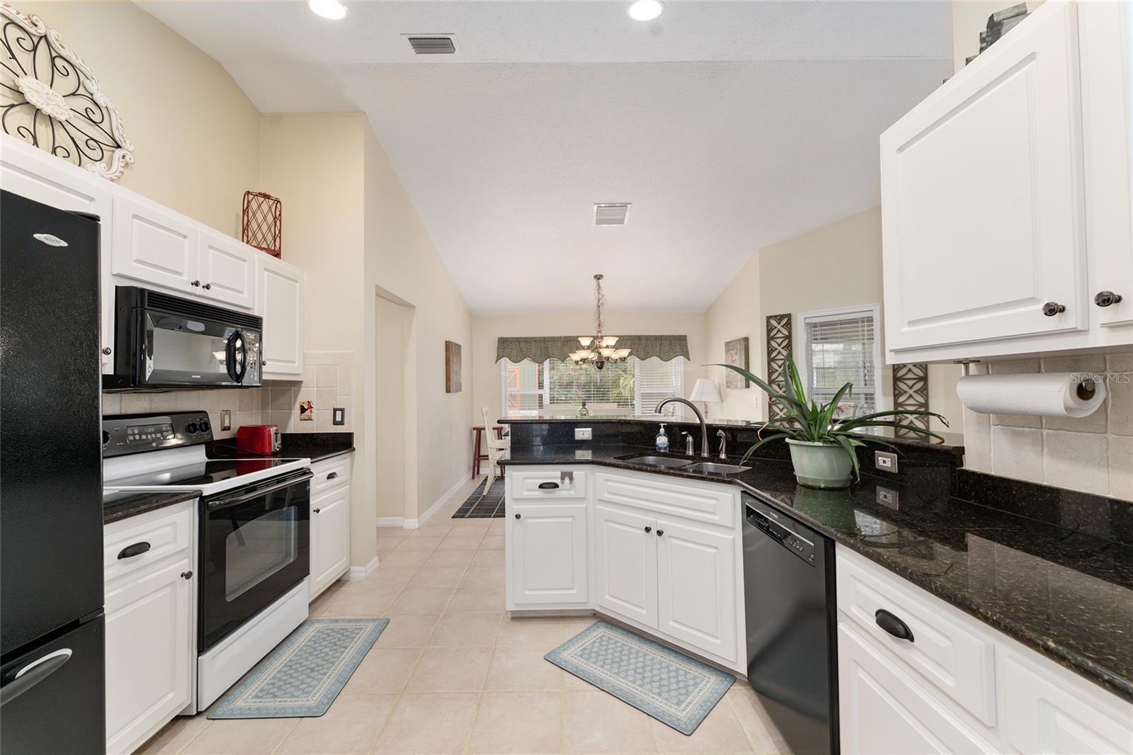 Image 20 of 55 For 84 Hunting Lodge Drive