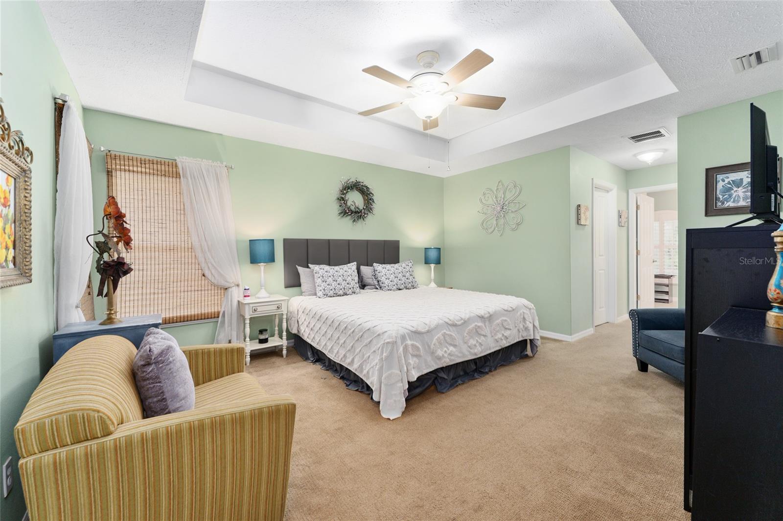 Image 24 of 55 For 84 Hunting Lodge Drive