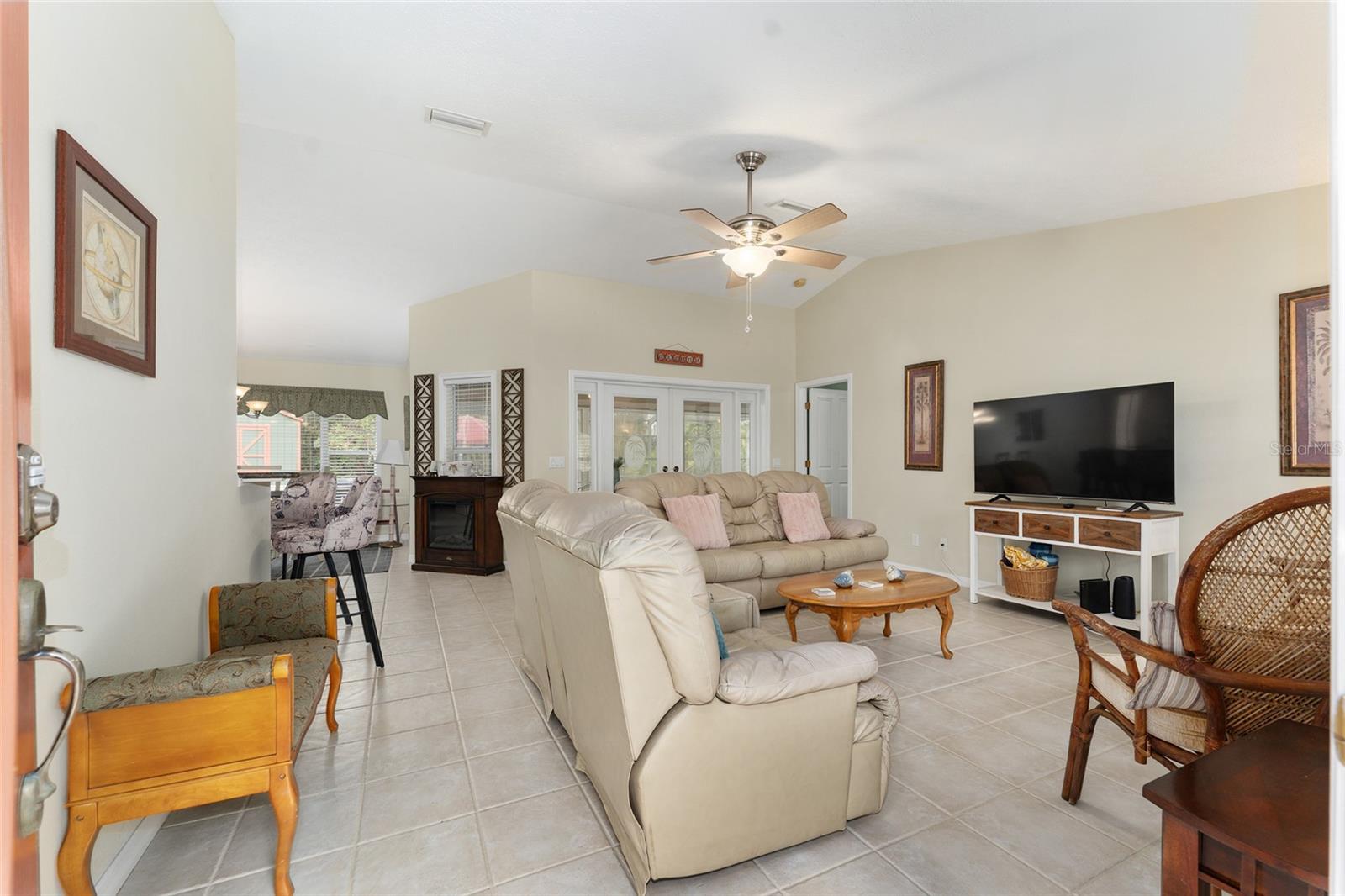 Image 9 of 55 For 84 Hunting Lodge Drive