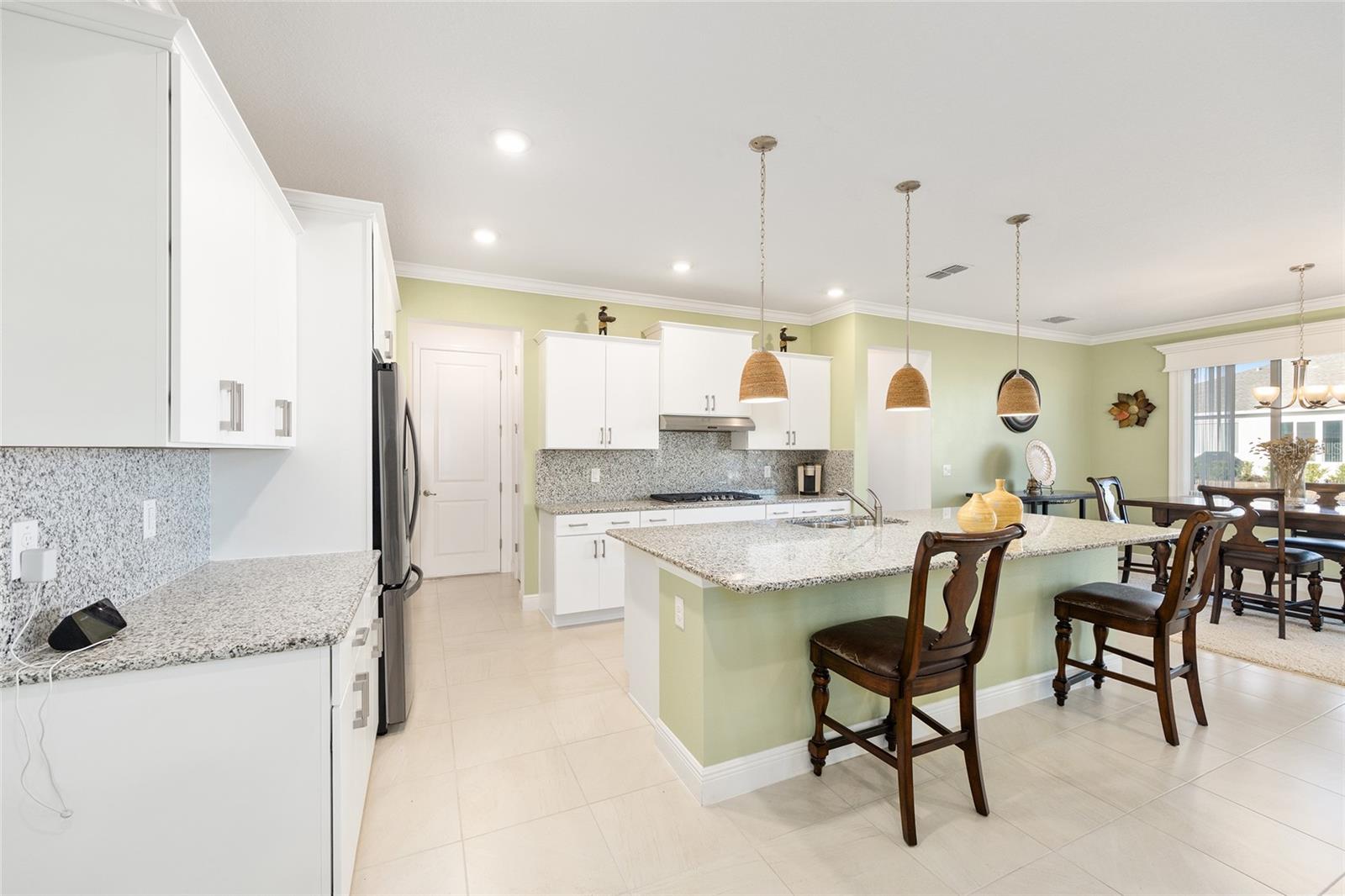 Image 14 of 47 For 8111 95th Court