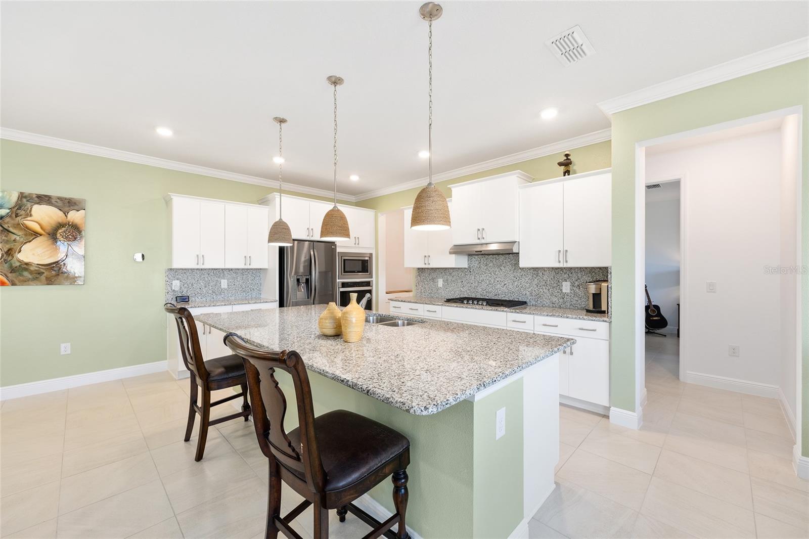 Image 16 of 47 For 8111 95th Court