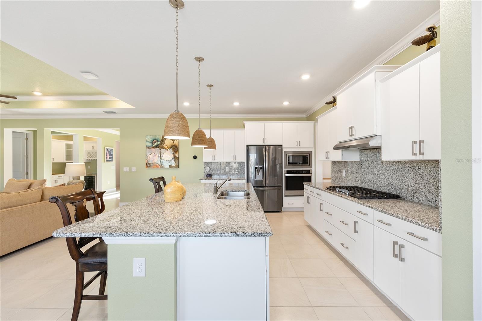 Image 17 of 47 For 8111 95th Court