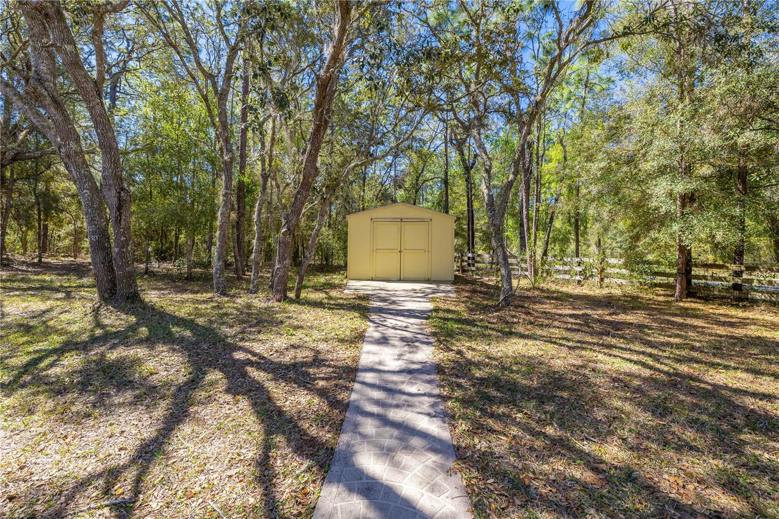 Image 30 of 38 For 221 Nashville Avenue