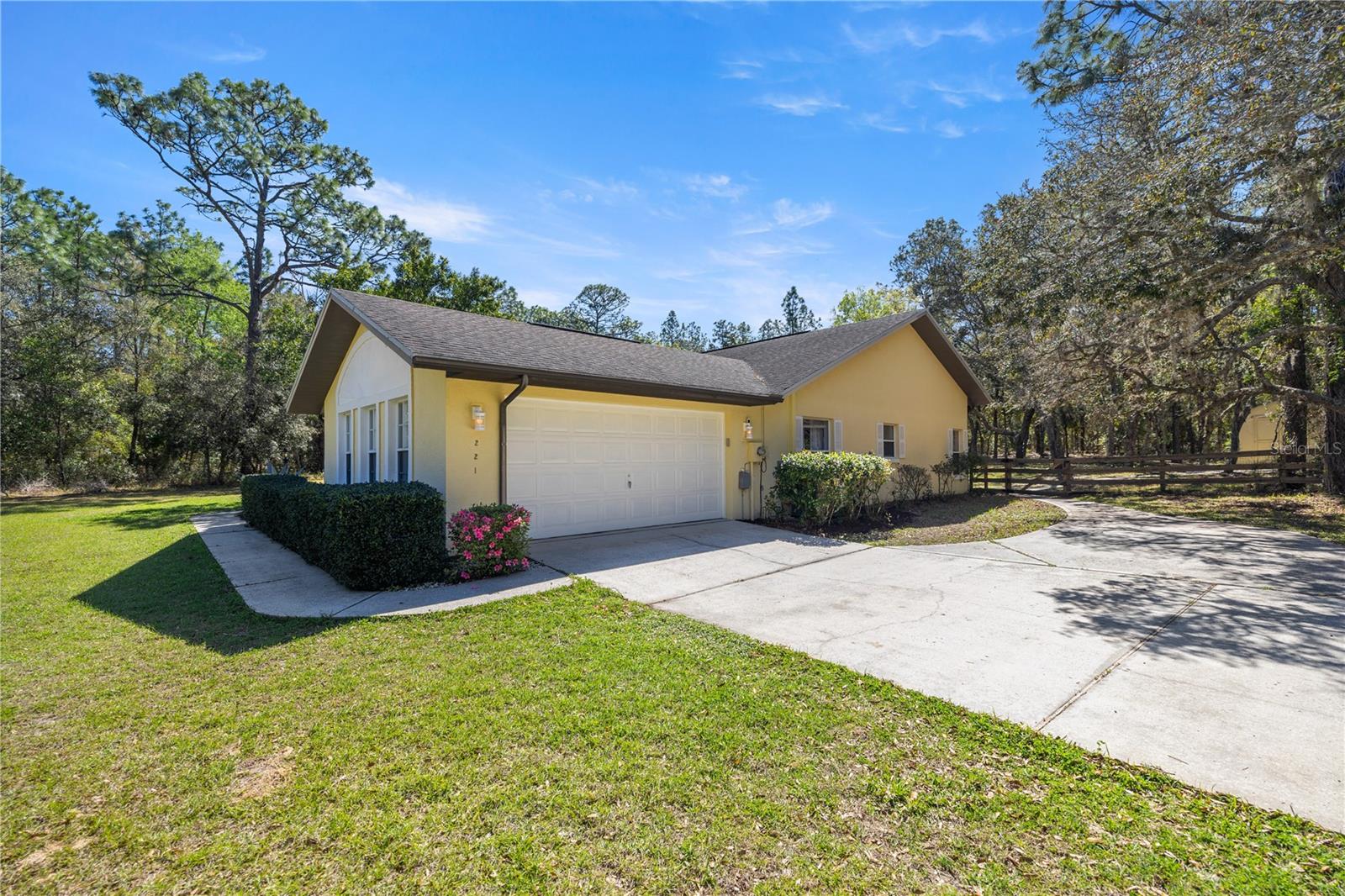 Image 32 of 38 For 221 Nashville Avenue