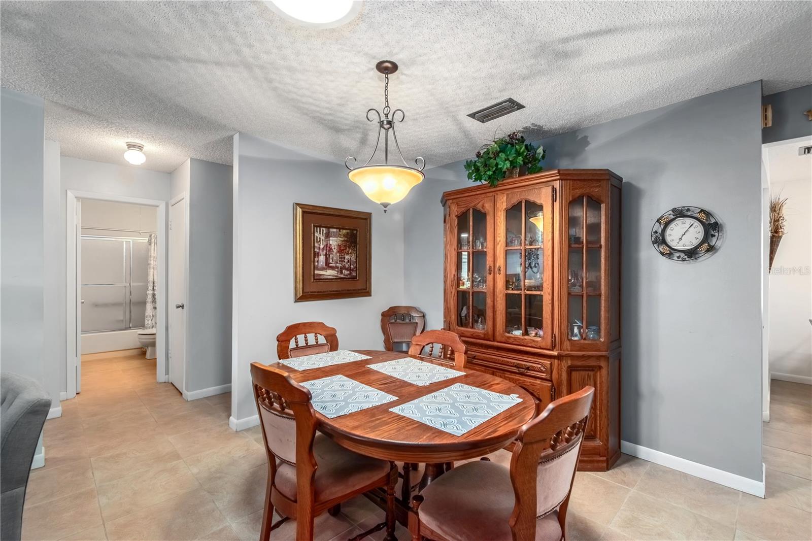 Image 11 of 35 For 8929 94th Street B