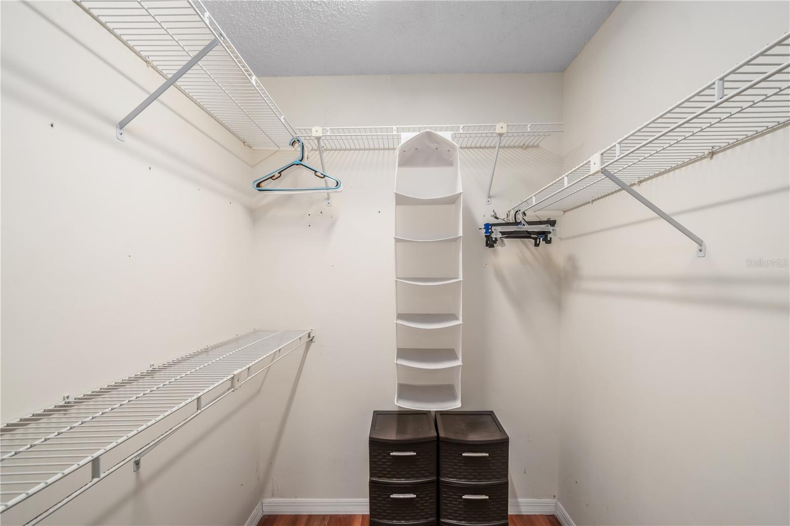 Image 25 of 35 For 8929 94th Street B