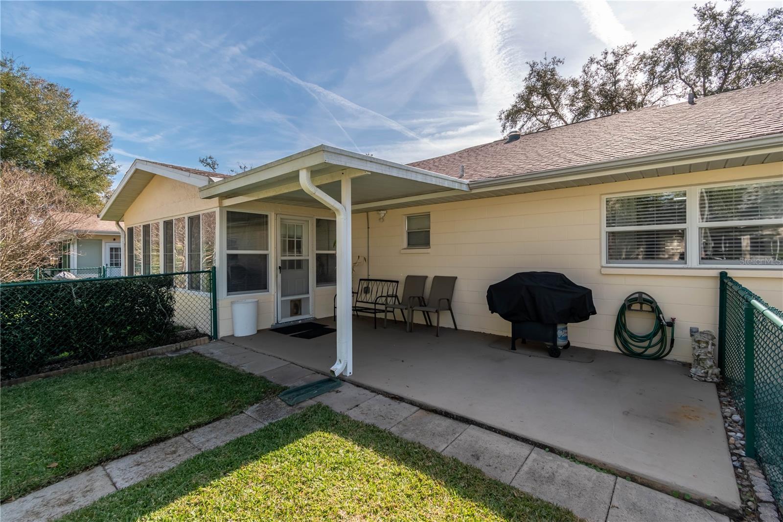 Image 32 of 35 For 8929 94th Street B