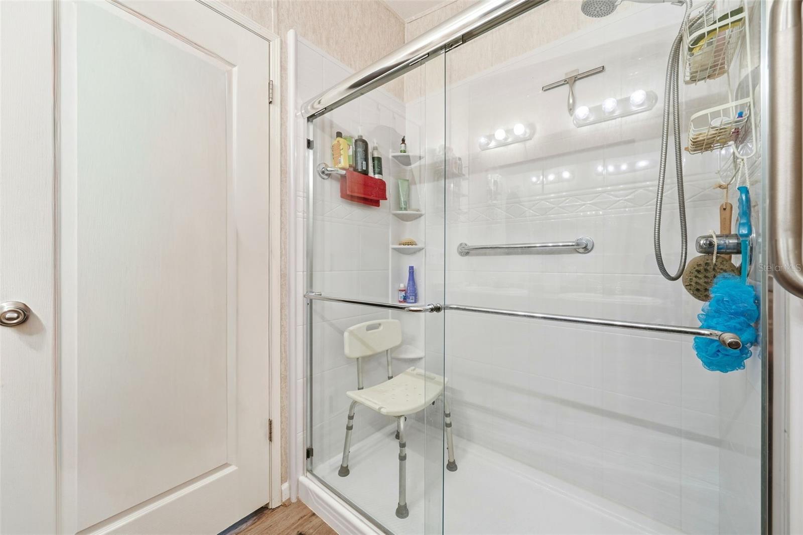 Image 48 of 52 For 104 Ferncreek Drive