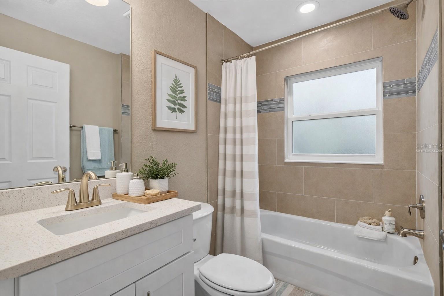 Image 26 of 39 For 8927 Barbados Way