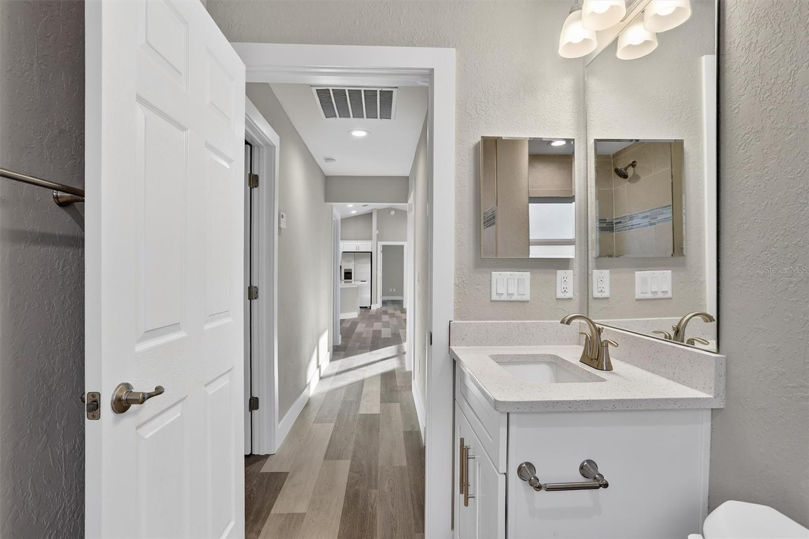 Image 27 of 39 For 8927 Barbados Way