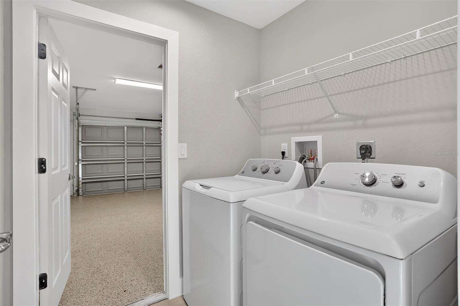 Image 28 of 39 For 8927 Barbados Way