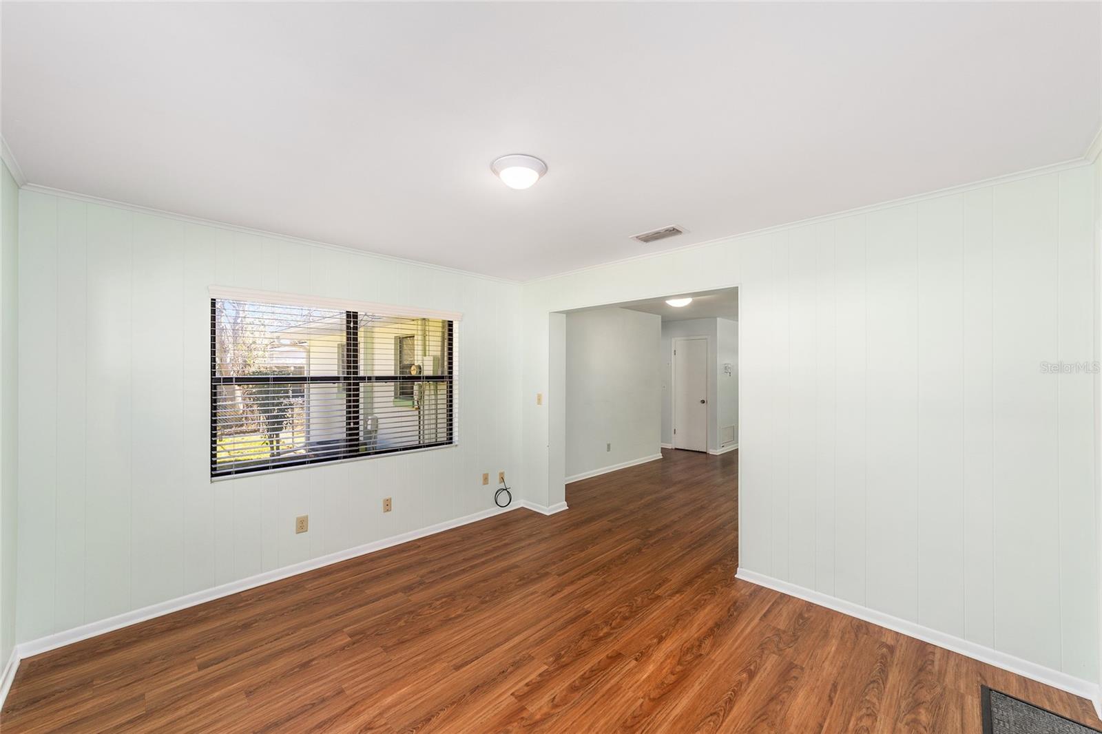 Image 10 of 30 For 911 45th Street