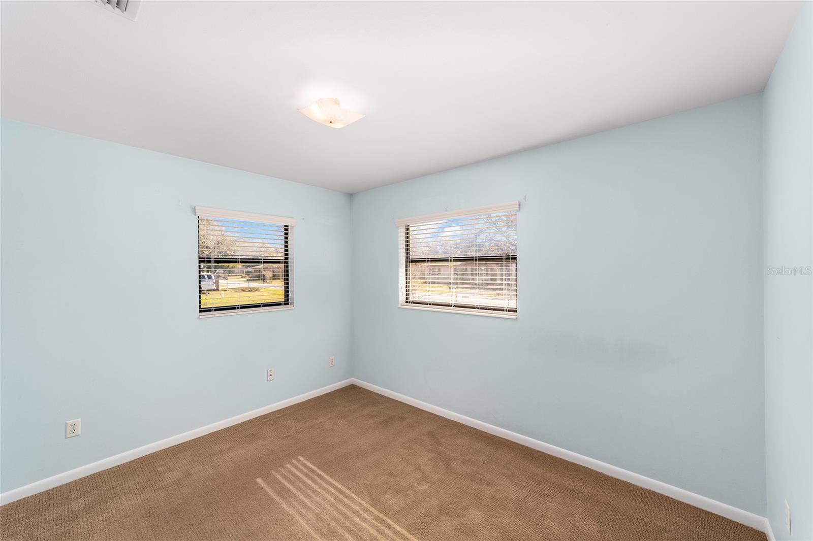 Image 17 of 30 For 911 45th Street