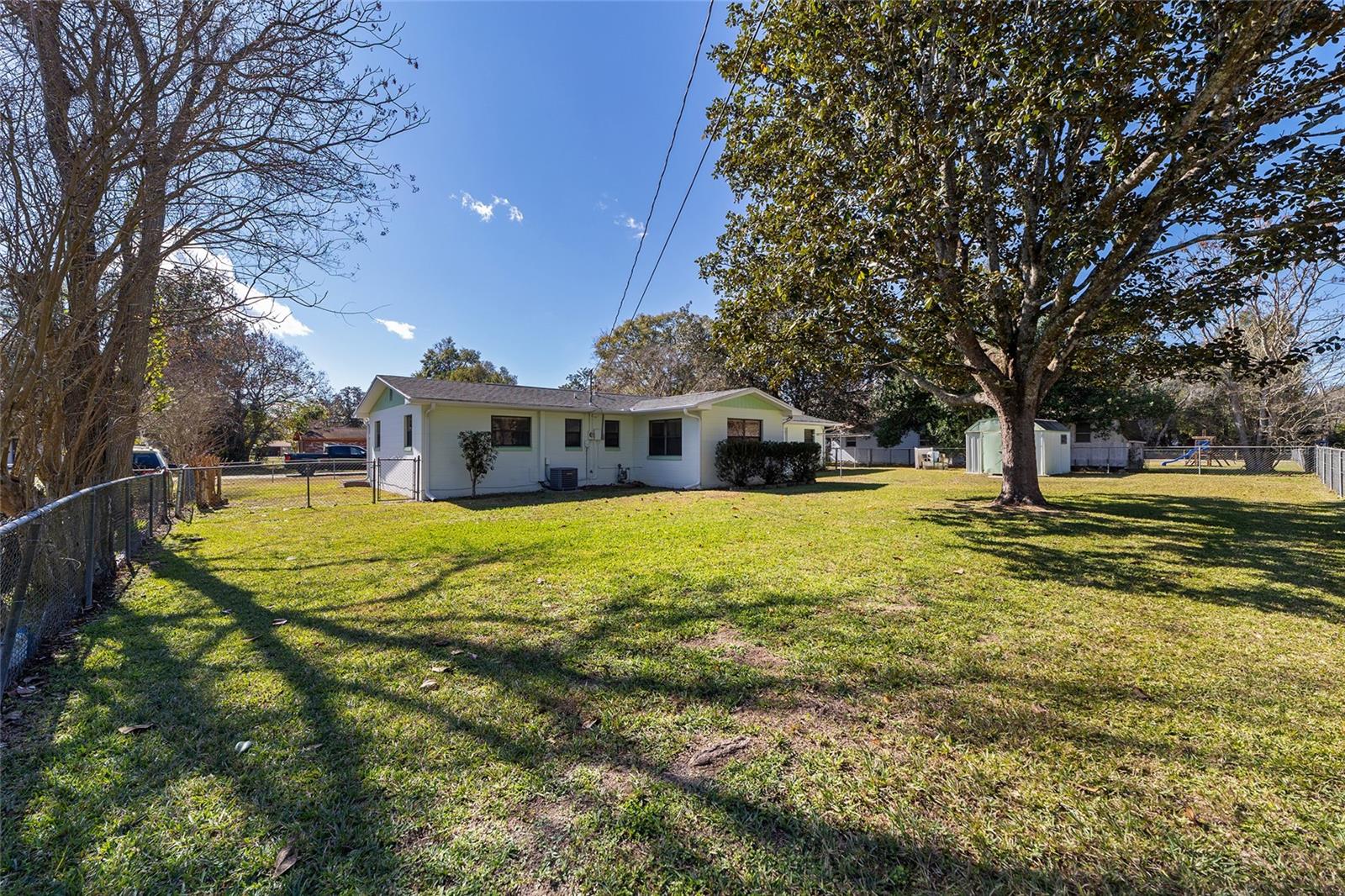 Image 29 of 30 For 911 45th Street