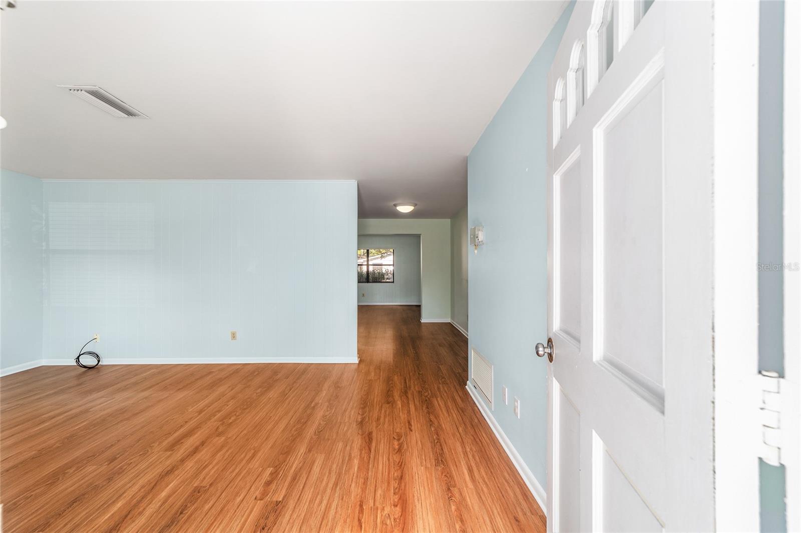 Image 3 of 30 For 911 45th Street