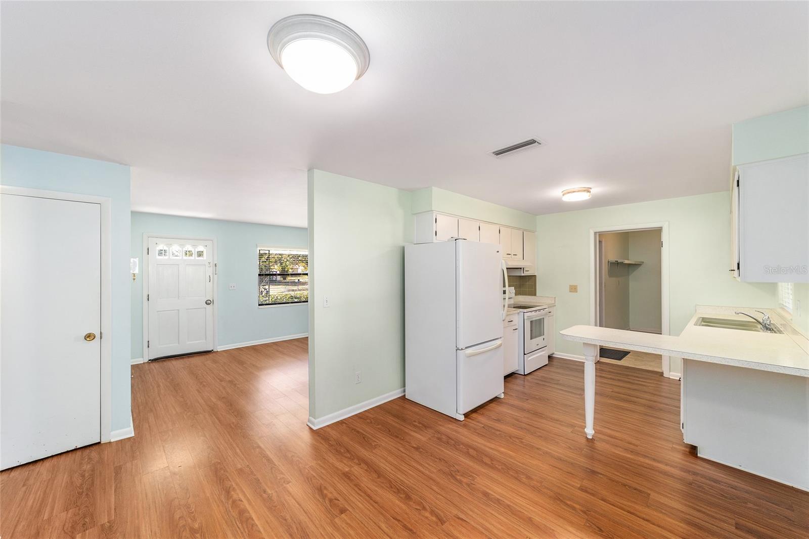 Image 6 of 30 For 911 45th Street