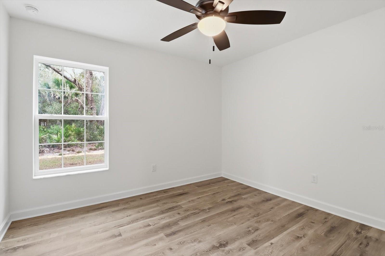 Image 32 of 40 For 12988 Baltic Ivy Street