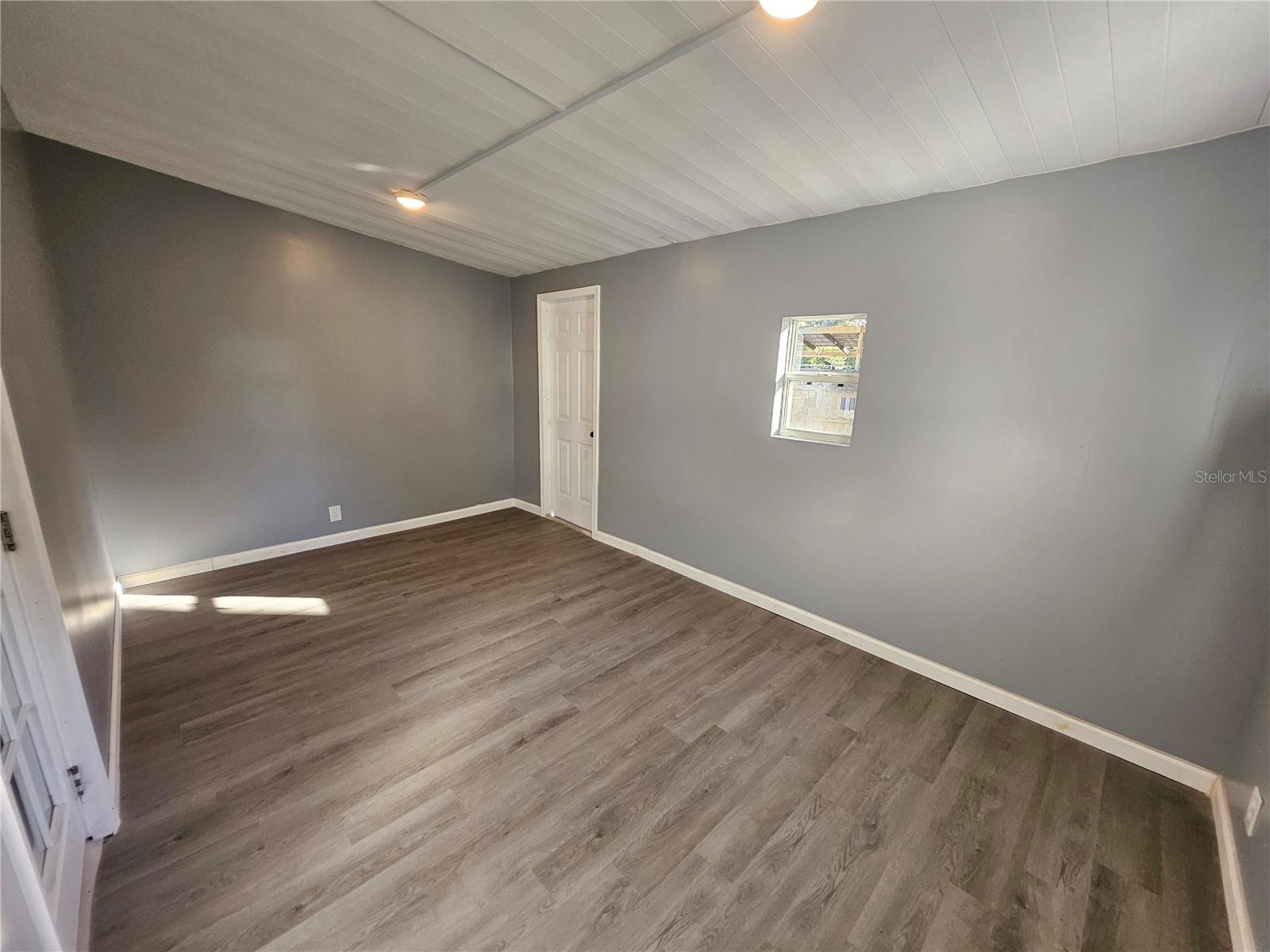 Image 5 of 10 For 6445 Cherrytree Terrace