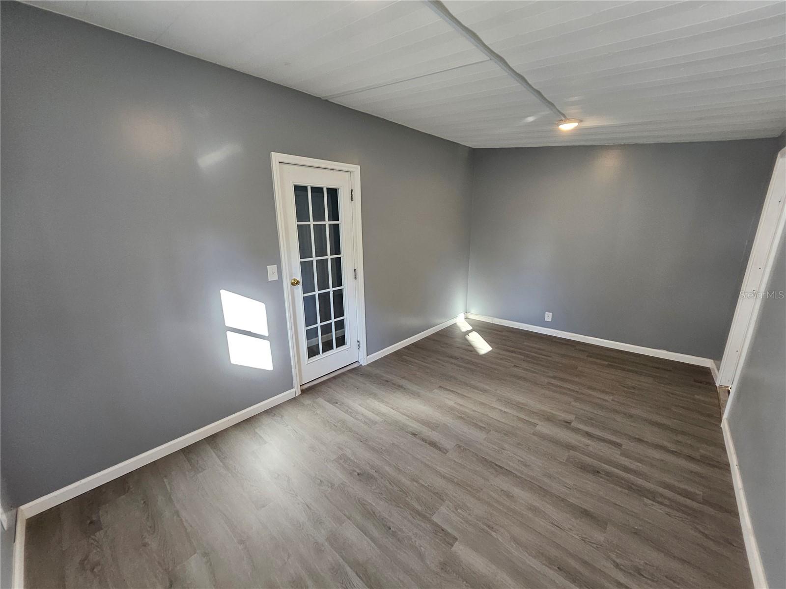 Image 8 of 10 For 6445 Cherrytree Terrace