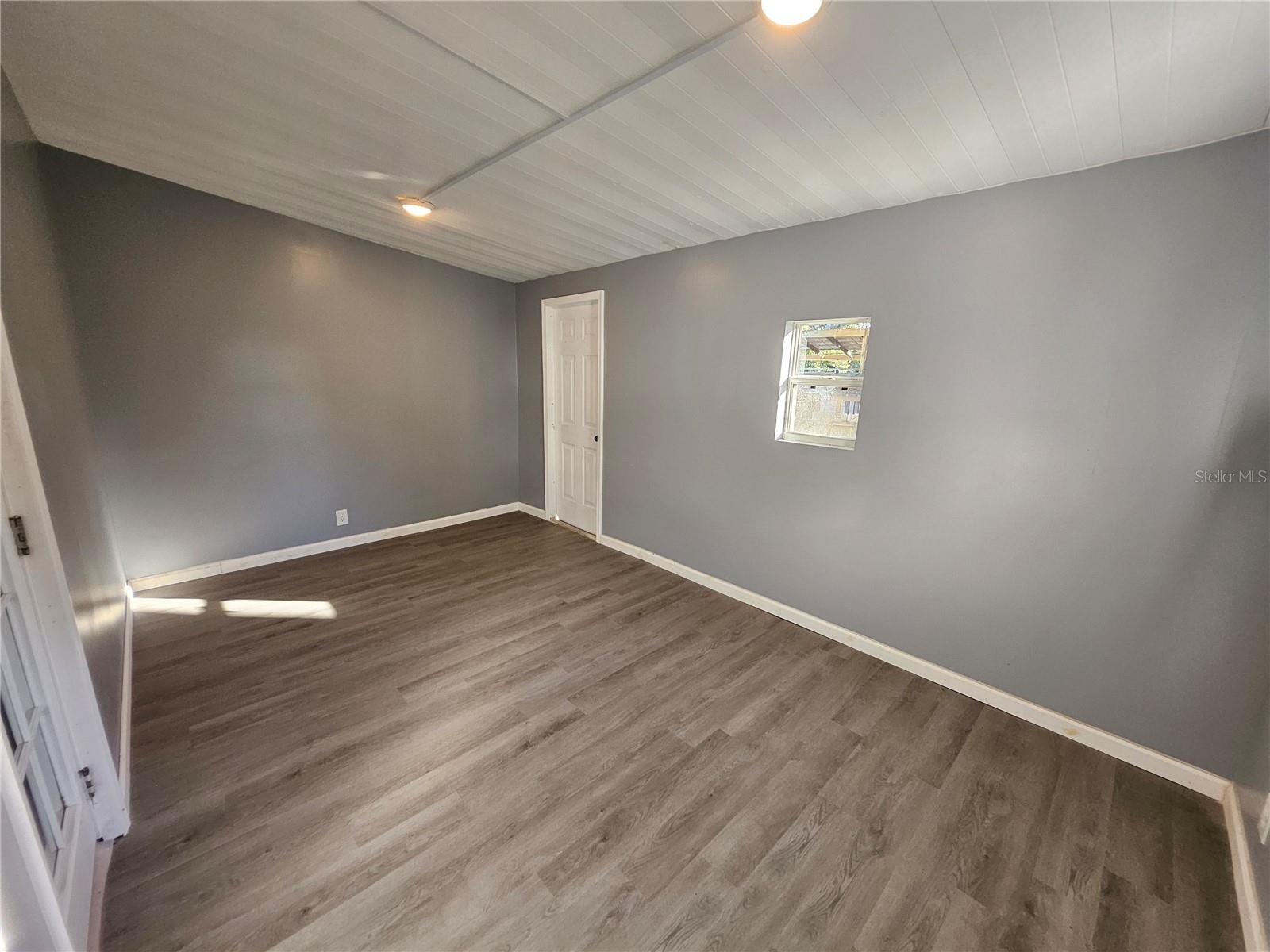 Image 9 of 10 For 6445 Cherrytree Terrace