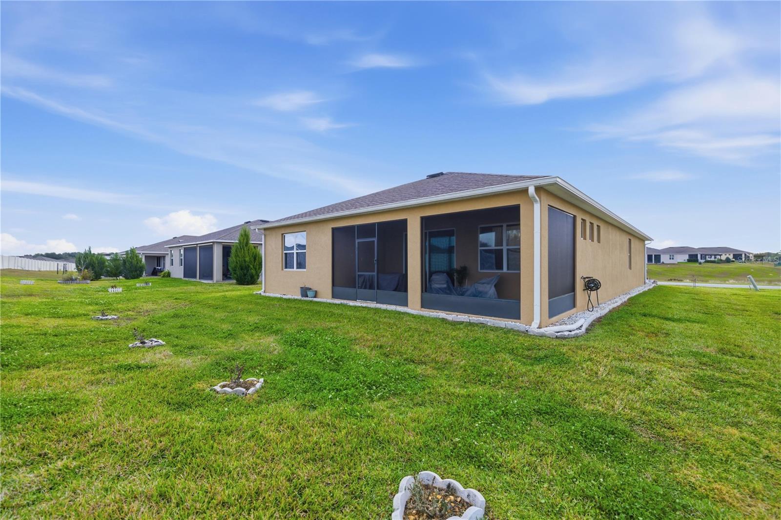 Image 21 of 32 For 6474 89th Loop