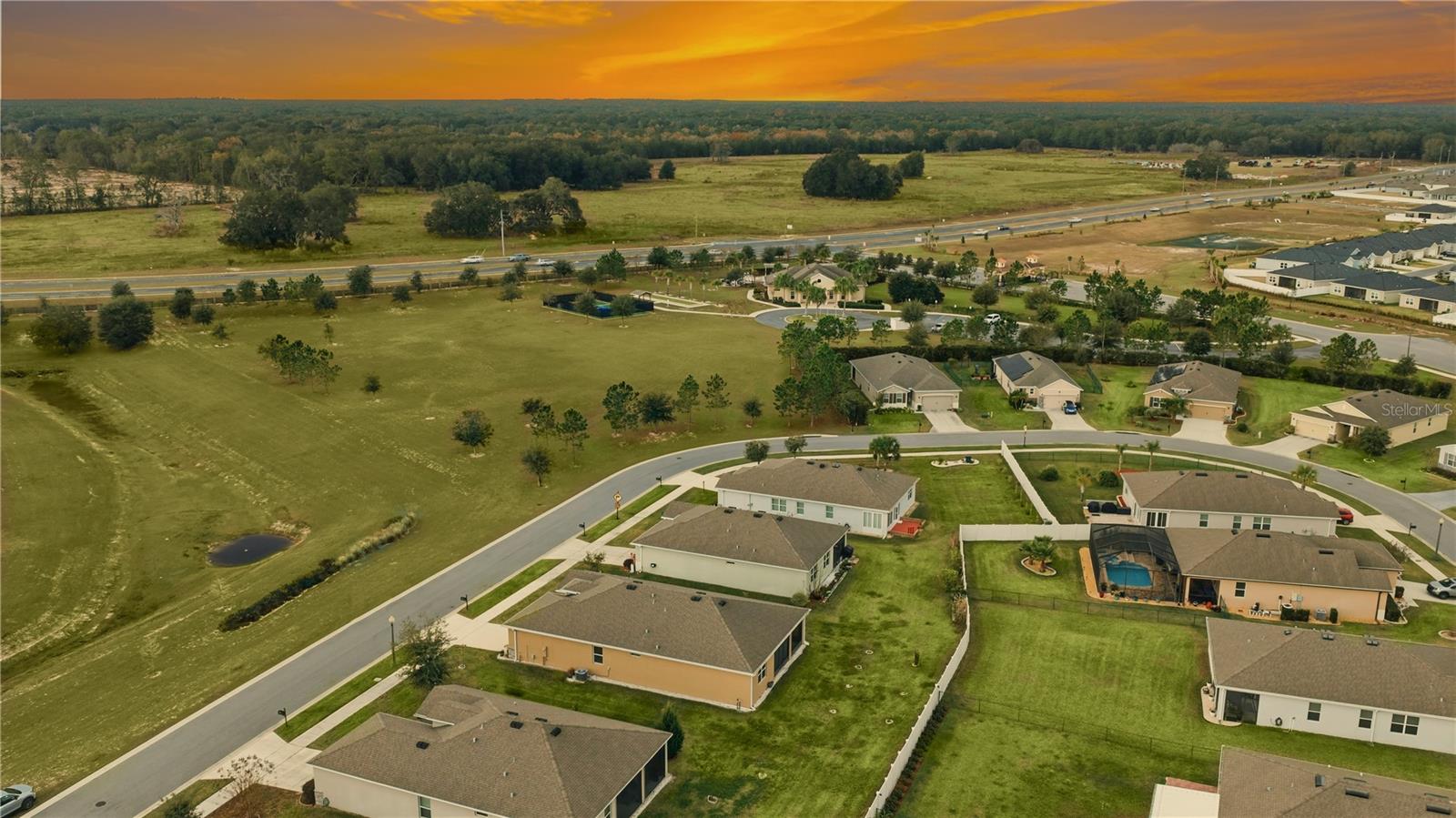 Image 23 of 32 For 6474 89th Loop