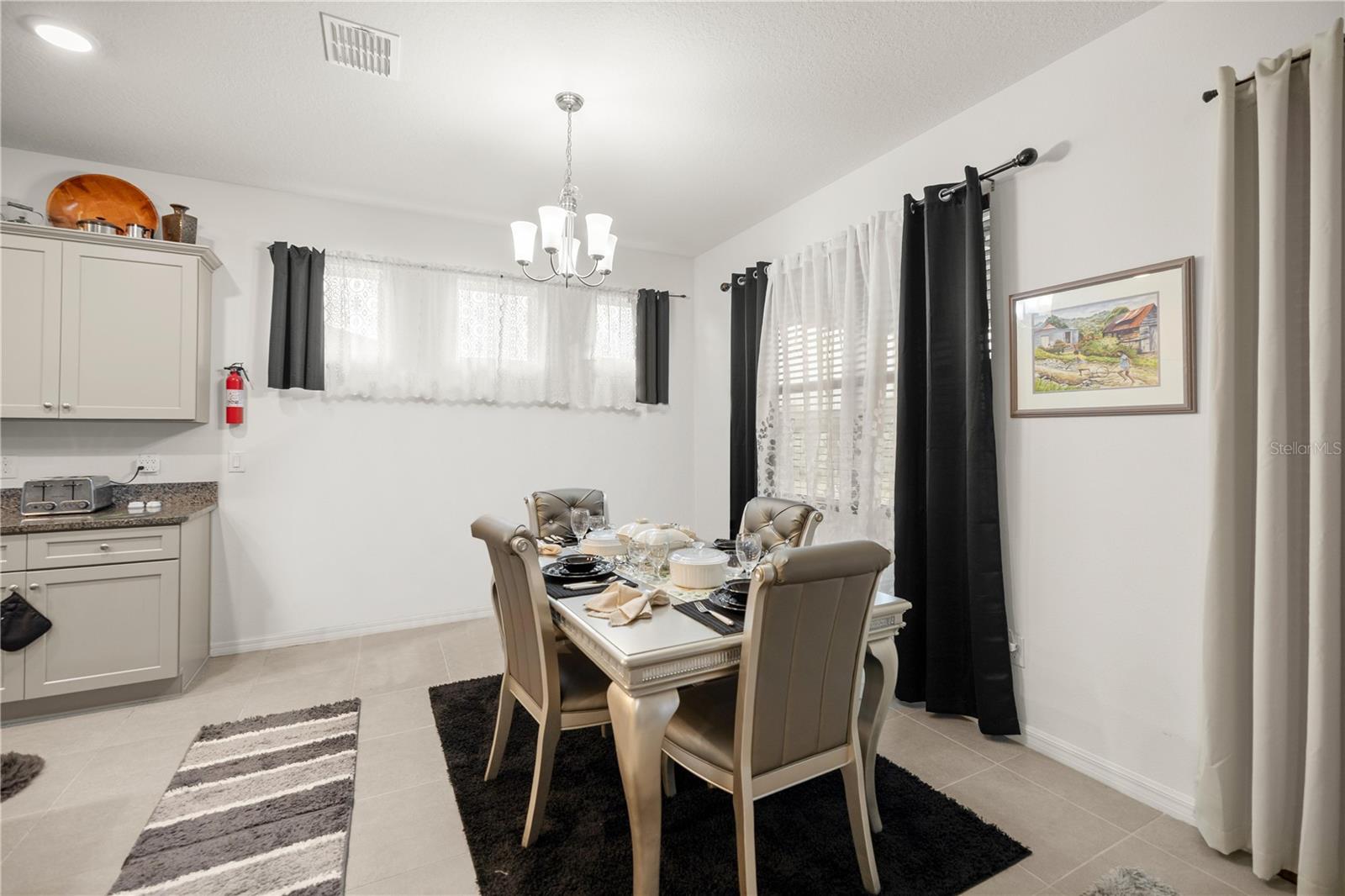 Image 5 of 32 For 6474 89th Loop