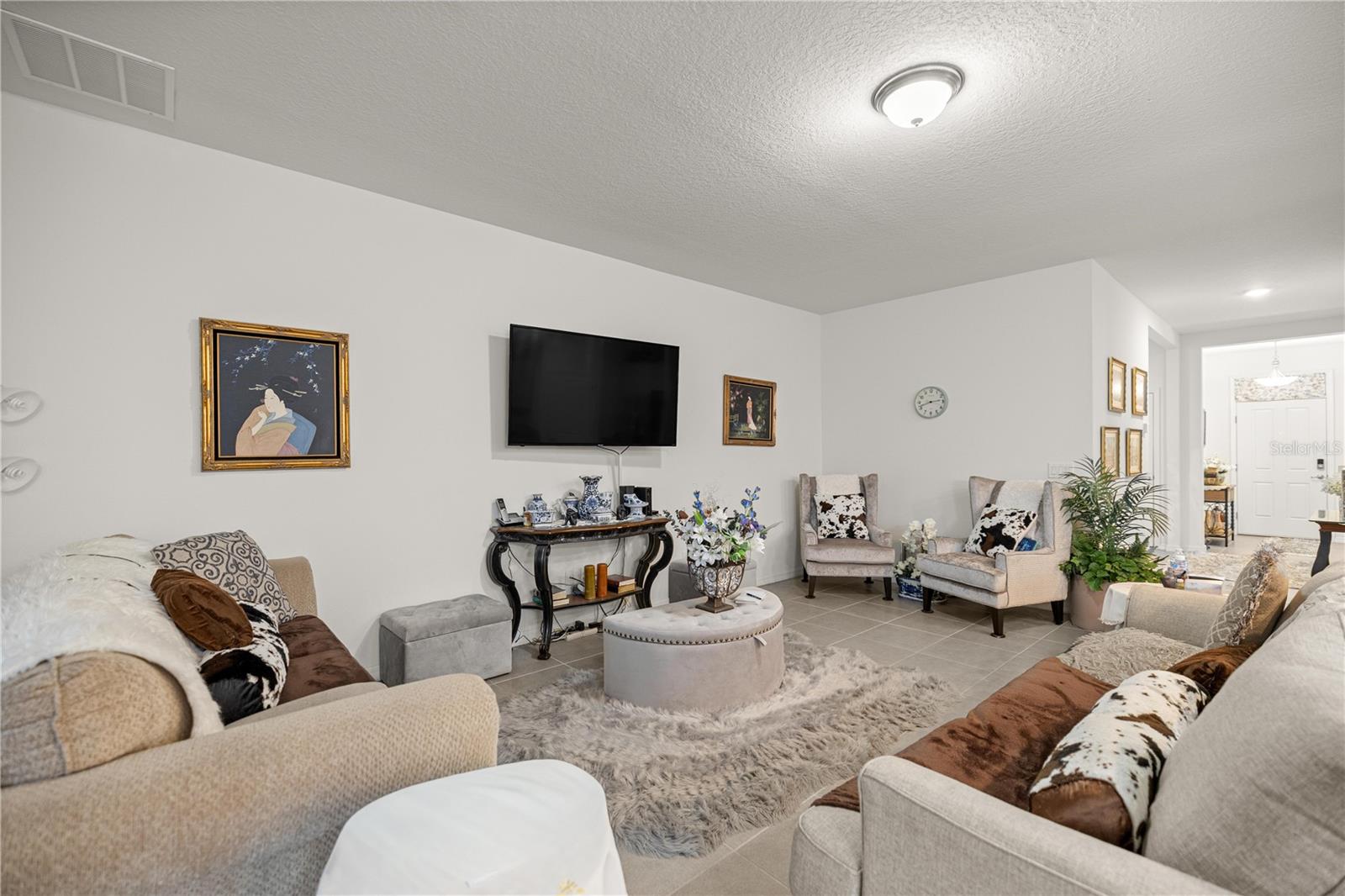 Image 8 of 32 For 6474 89th Loop