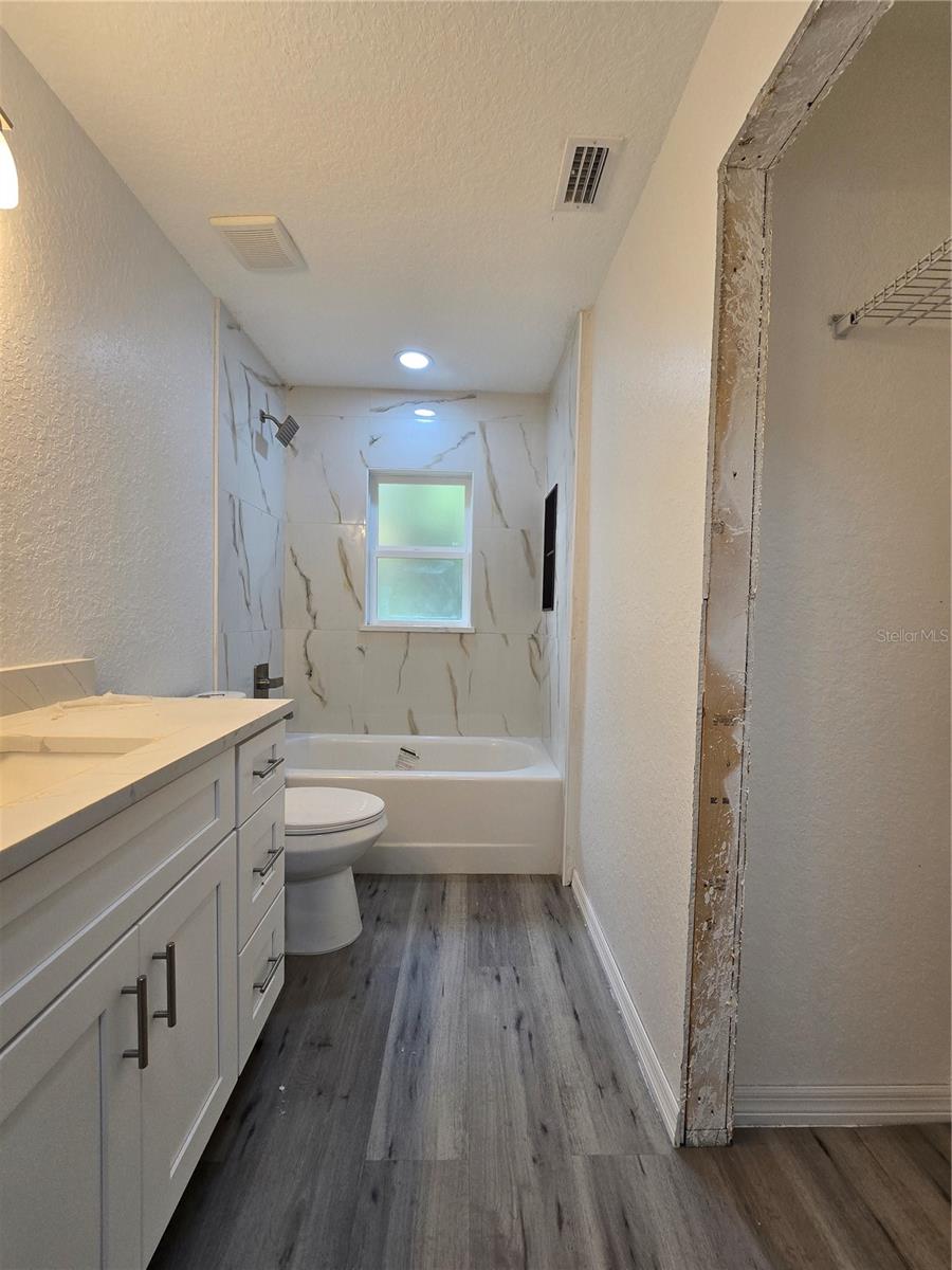 Image 37 of 45 For 21 Sequoia Drive Crse