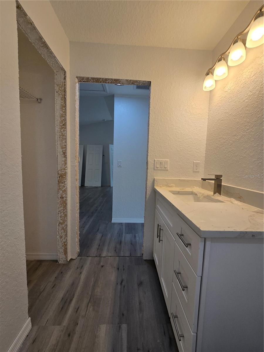 Image 38 of 45 For 21 Sequoia Drive Crse