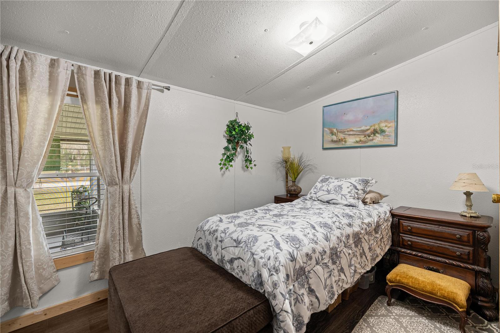 Image 2 of 38 For 17172 37th Avenue