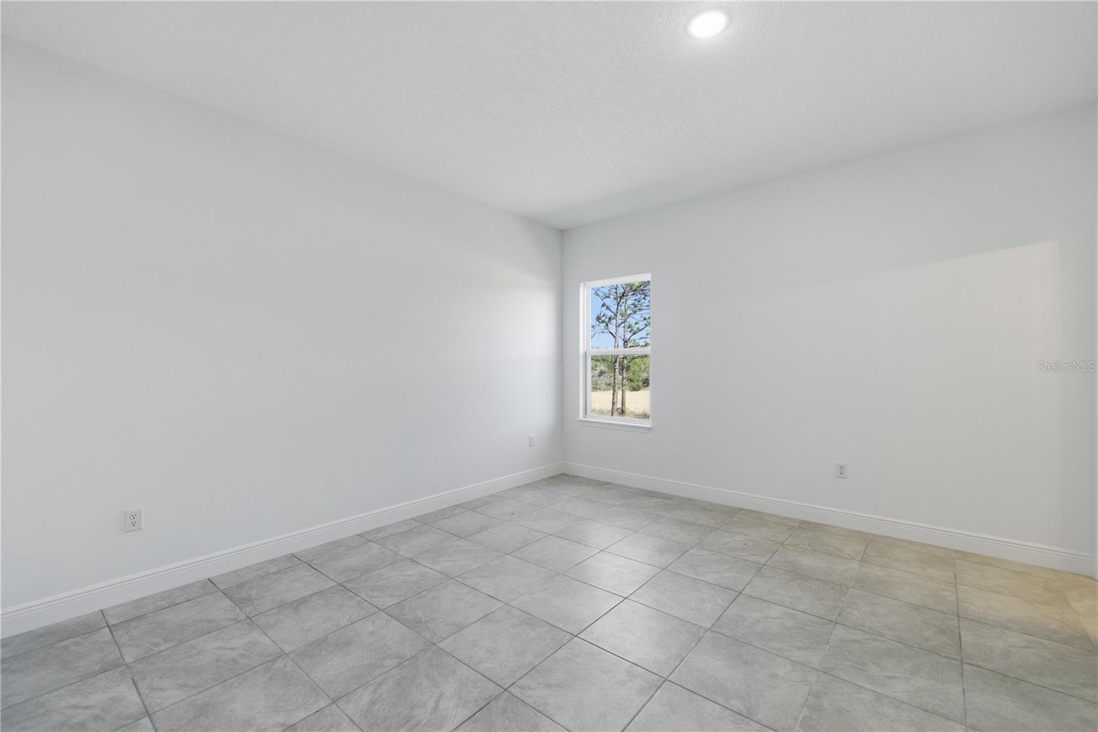 Image 11 of 22 For 6615 Waycross Way