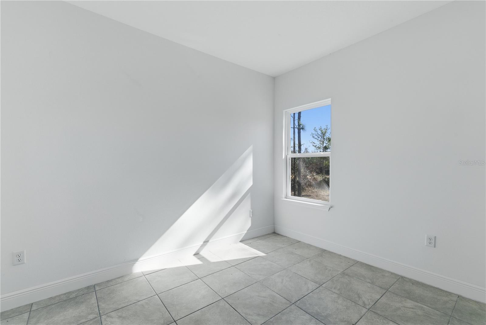 Image 16 of 22 For 6615 Waycross Way