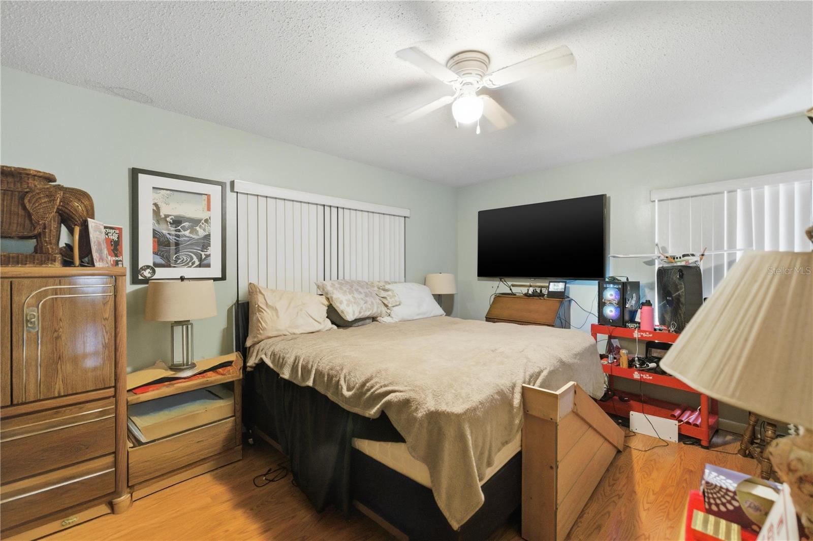 Image 14 of 27 For 8963 Joann Drive