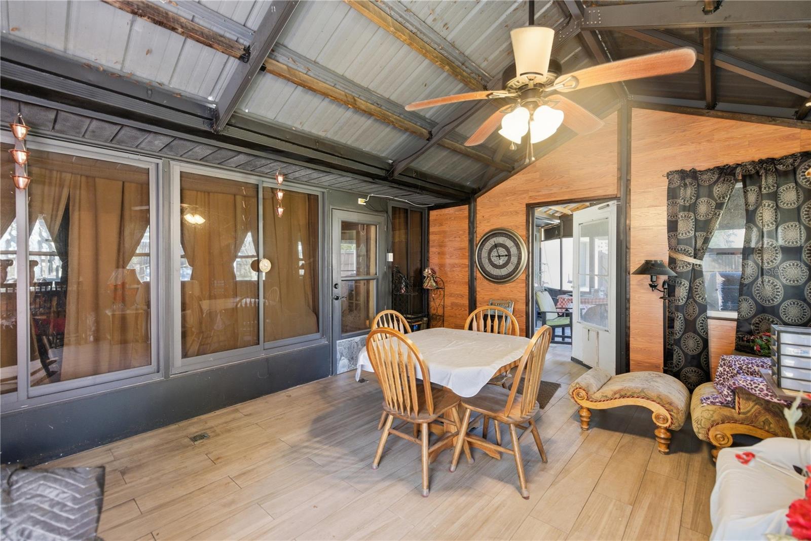 Image 21 of 27 For 8963 Joann Drive