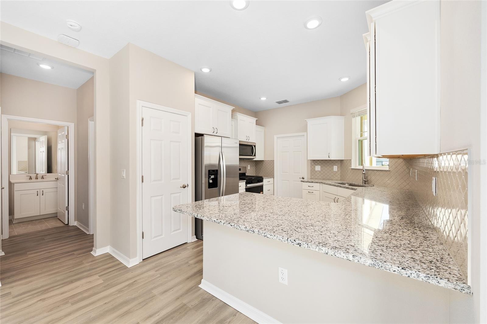 Image 15 of 34 For 7288 89th Avenue