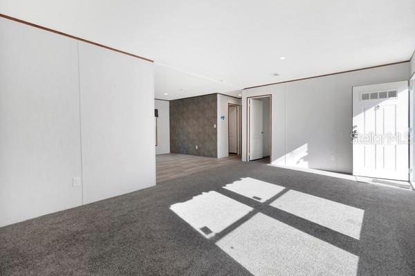 Image 4 of 29 For 10215 Ohio Drive