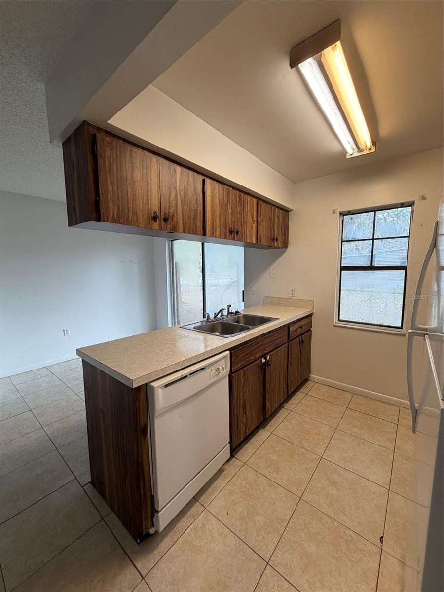 Image 5 of 11 For 6820 7th Street B