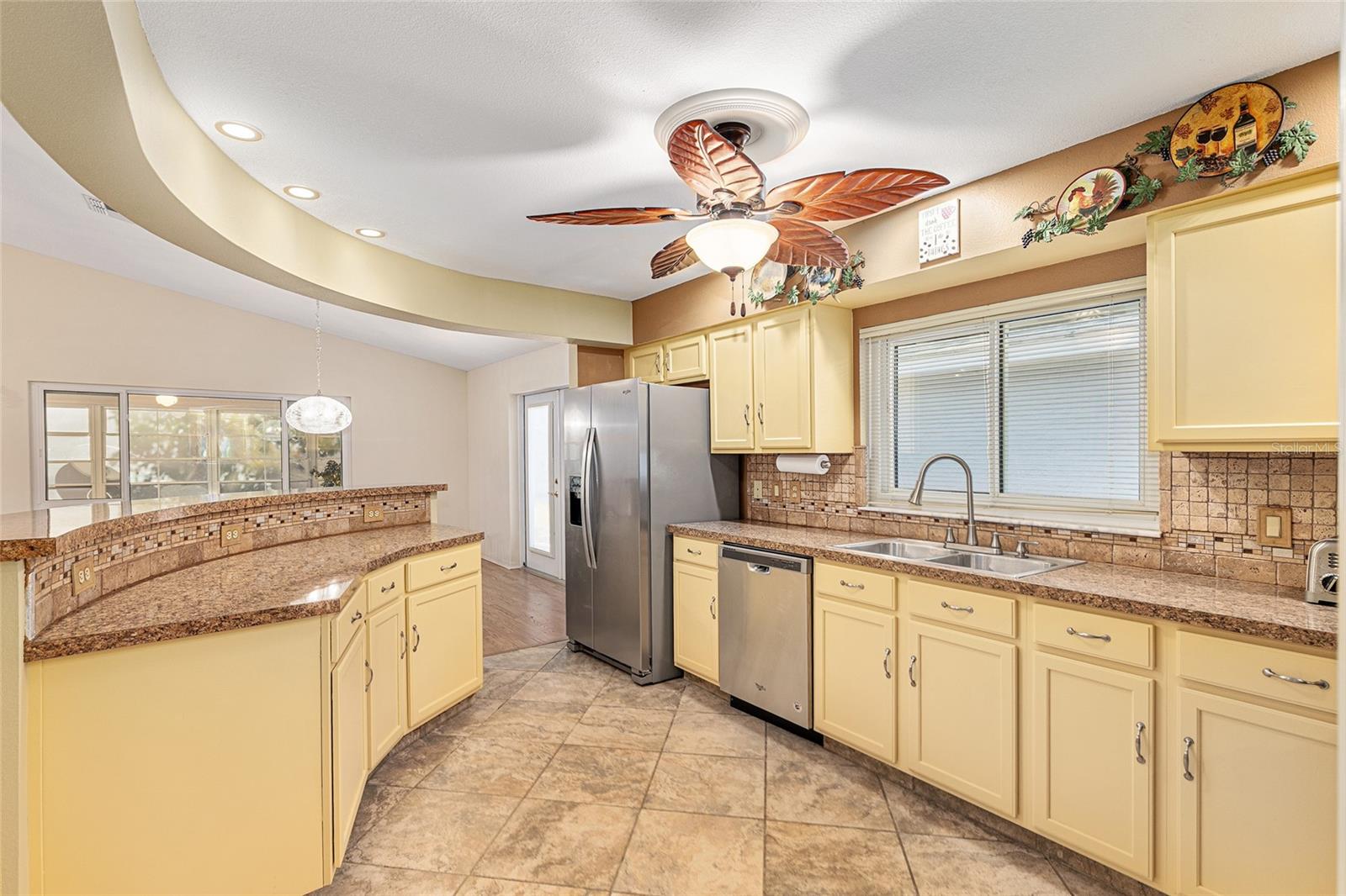 Image 16 of 42 For 9526 92nd Place Road